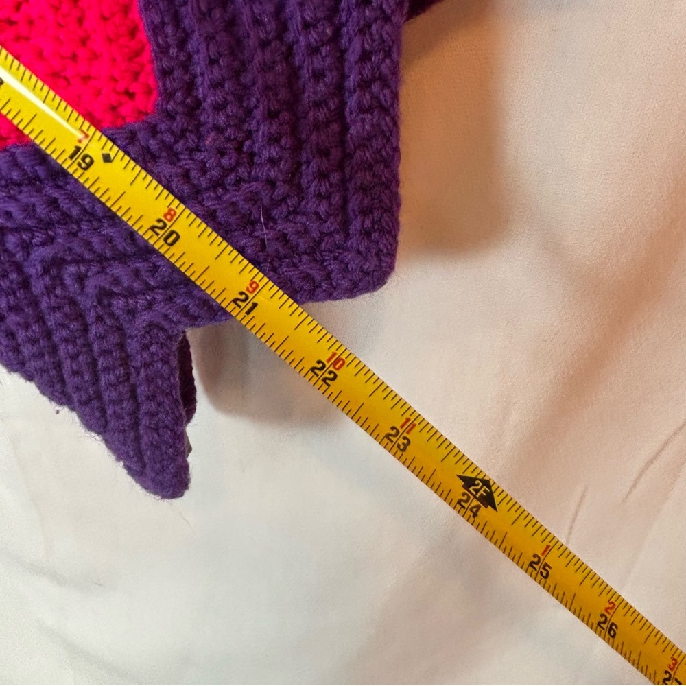 Handmade Purples, Red, Pink, White Chevron Knit Women's Cadigan - Picture 11 of 15